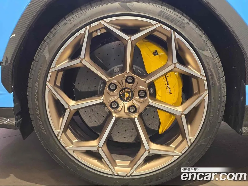 Lamborghini Urus 2024 из KR, фото 10