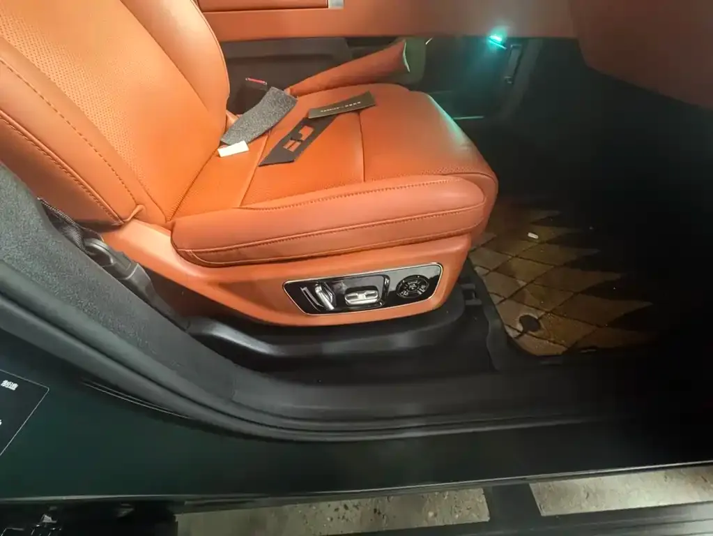 Li Auto L9 2024 из CN, фото 7