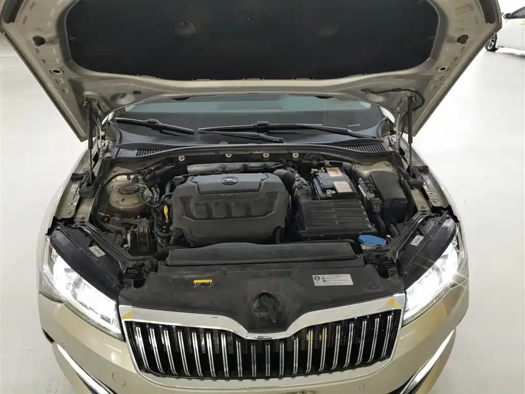 Skoda Superb 2021 из CN, фото 10