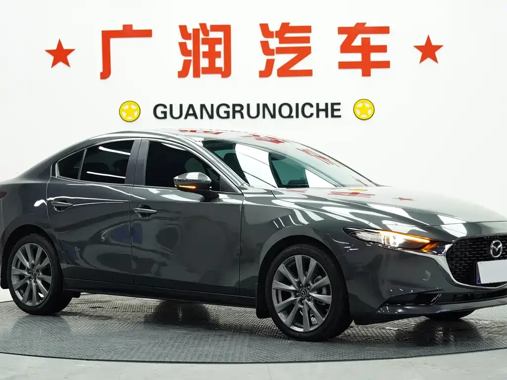 Mazda 3 Axela 2022 из CN, фото 6