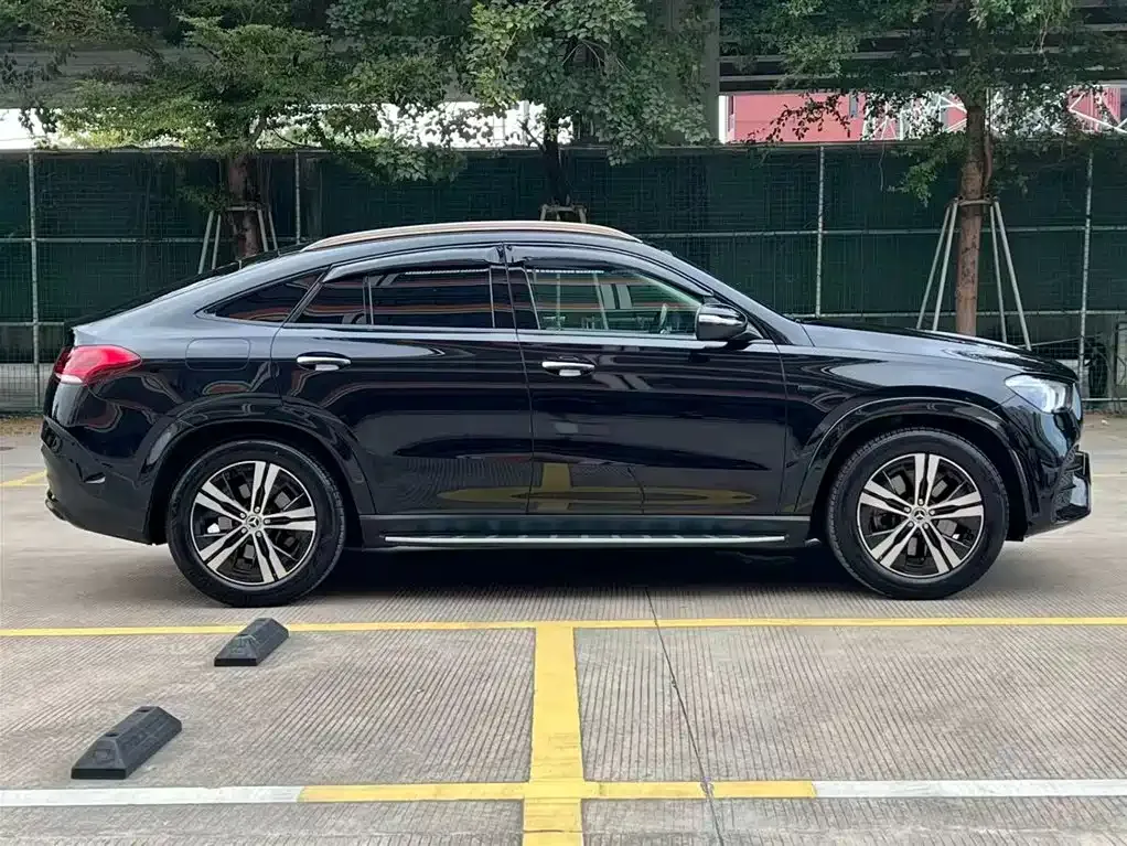 Mercedes-Benz GLE New Energy 2021 из CN, фото 3