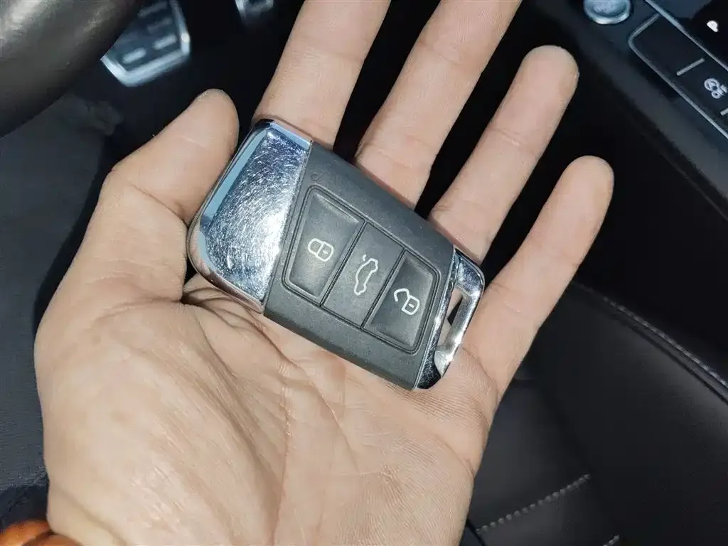 Volkswagen Magotan 2024 из CN, фото 9