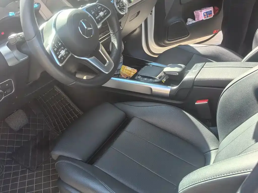 Mercedes-Benz GLB 2023 из CN, фото 3