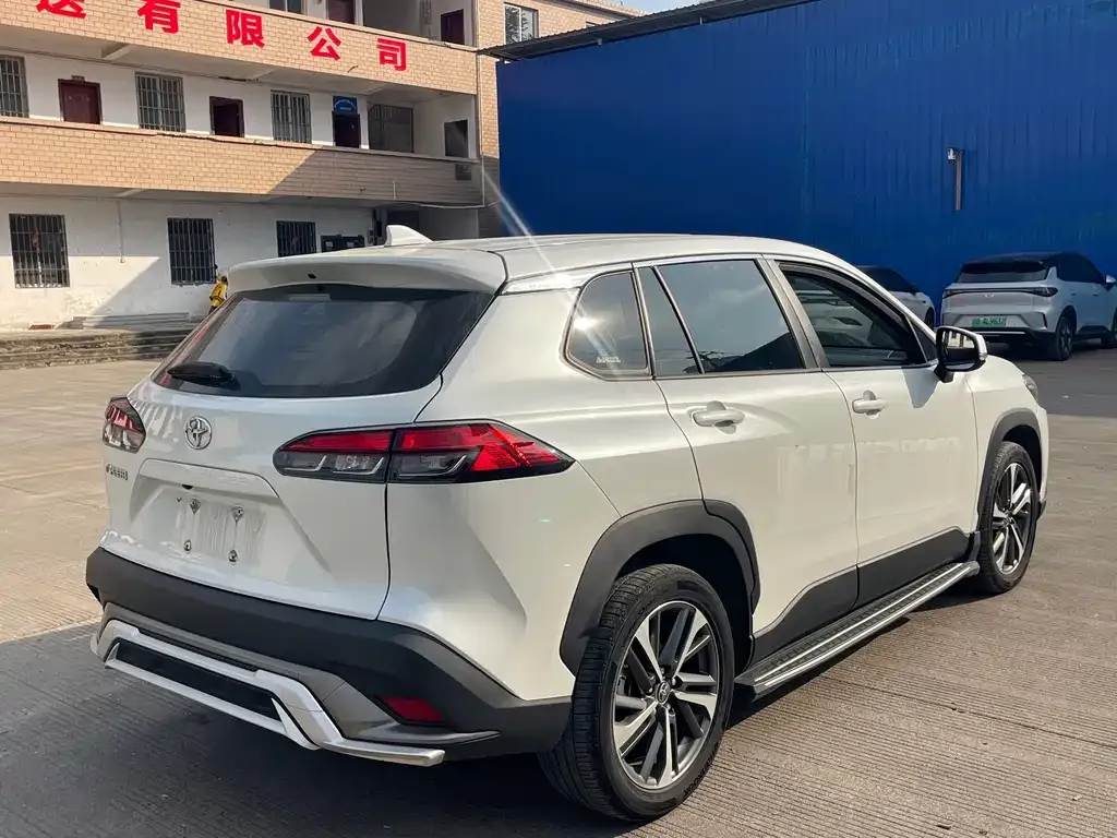 Toyota Frontlander 2022 из CN, фото 4