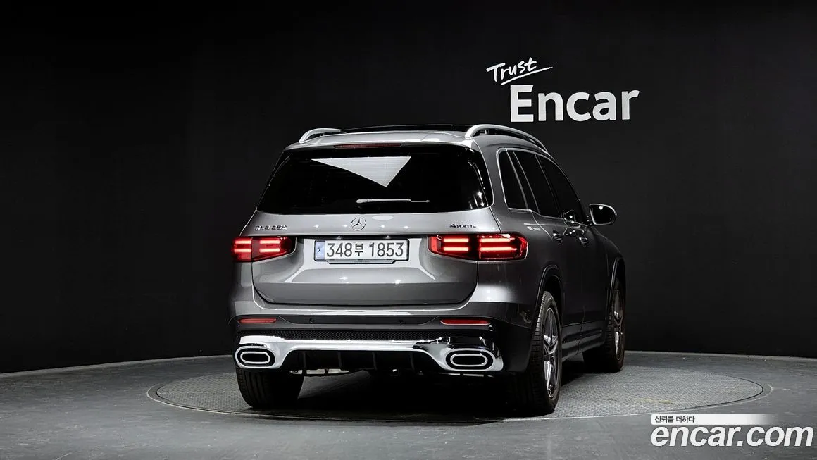 Mercedes-Benz GLB-Class — фото 4