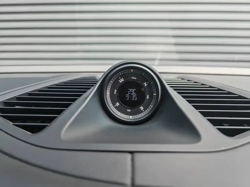 Porsche Macan EV 2024 из CN, фото 7