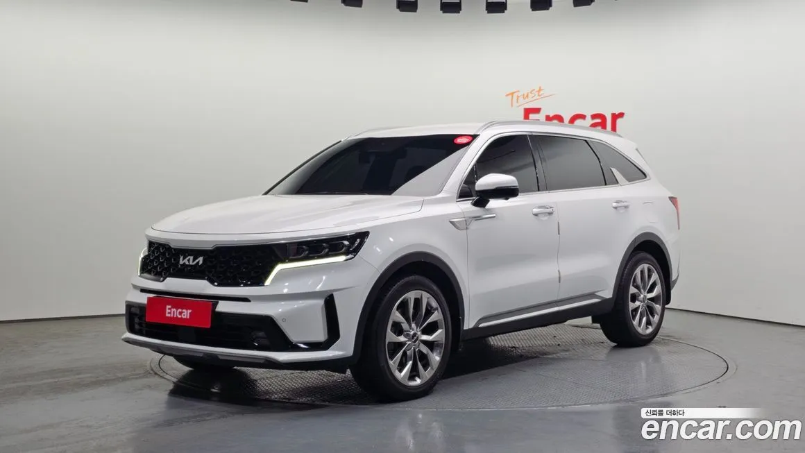 Kia Sorento — фото 1