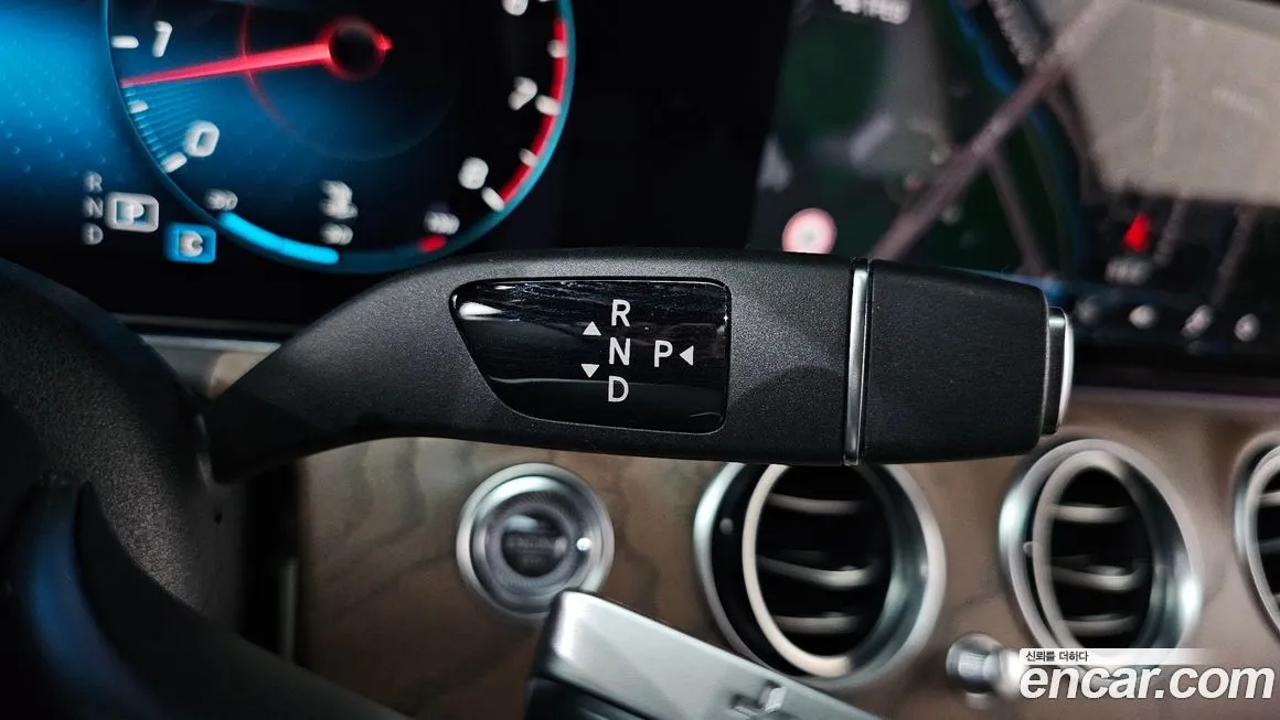 Mercedes-Benz E-Class 2021 из KR, фото 9