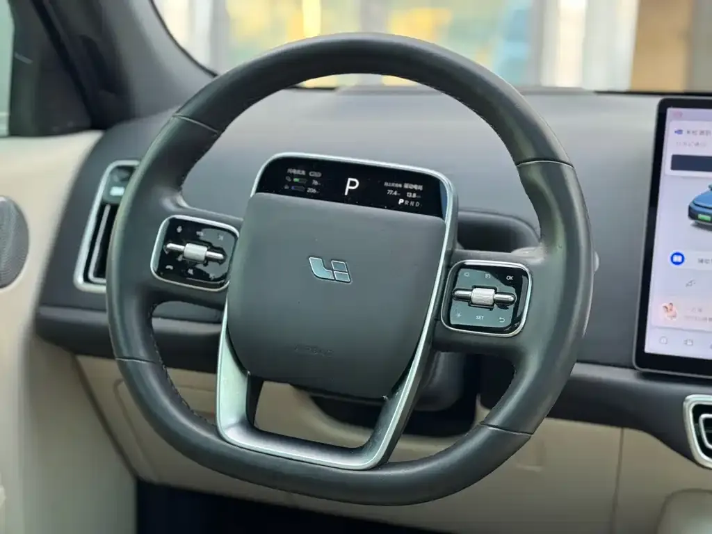 Li Auto L7 — фото 8