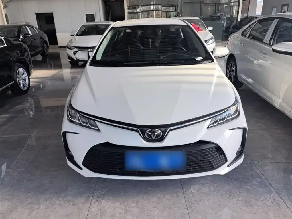 Toyota Corolla 2024 из CN, фото 3