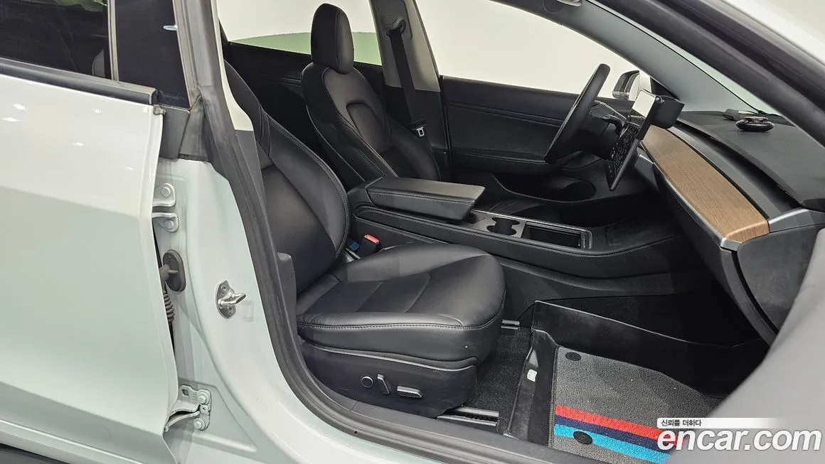 Tesla Model 3 2021 из KR, фото 10