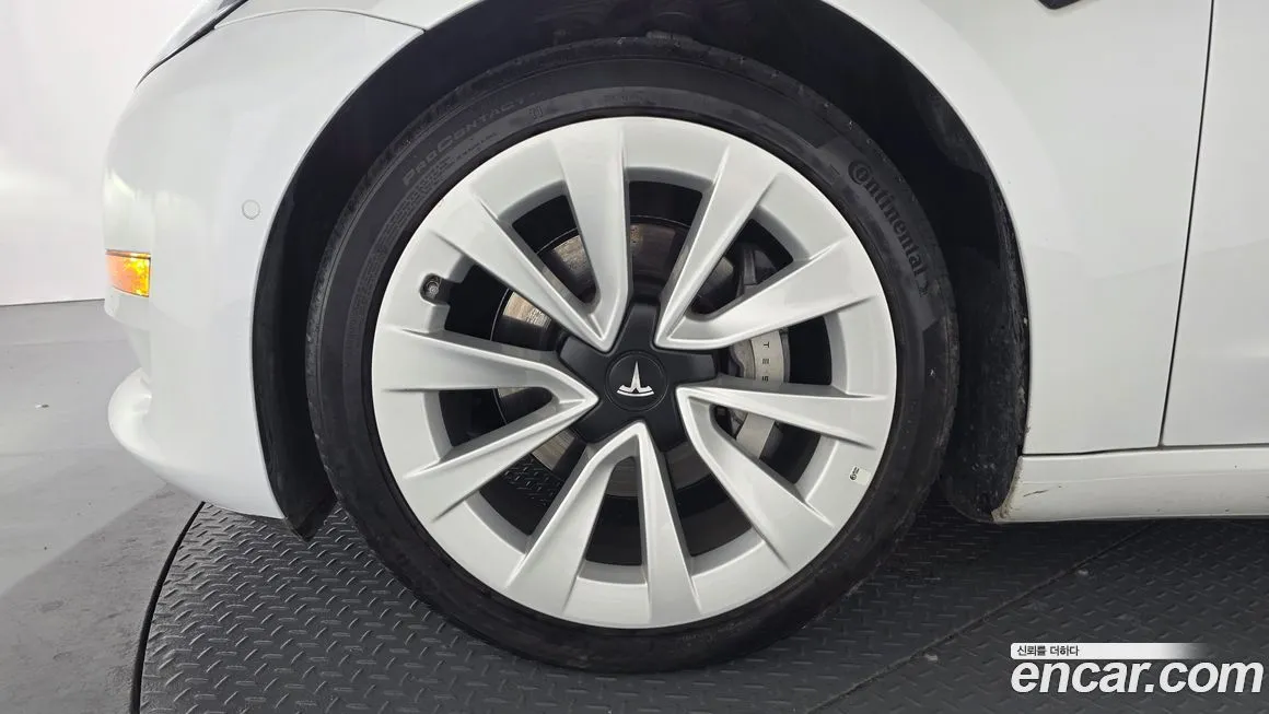 Tesla Model 3 2021 из KR, фото 5