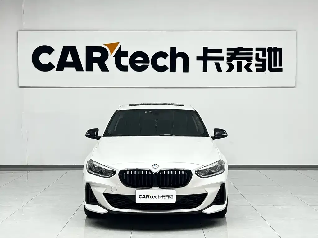 BMW 1 Series 2021 из CN, фото 6