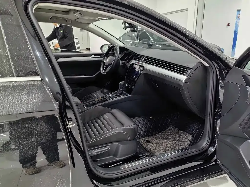 Volkswagen Magotan 2021 из CN, фото 5