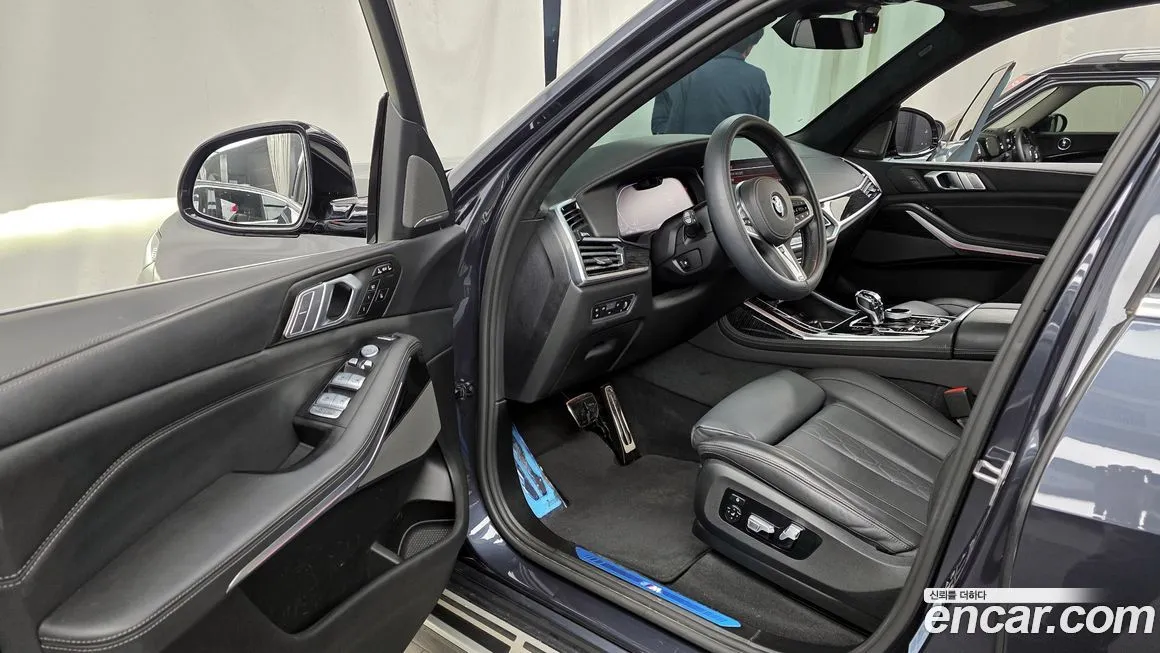 BMW X7 2021 из KR, фото 10