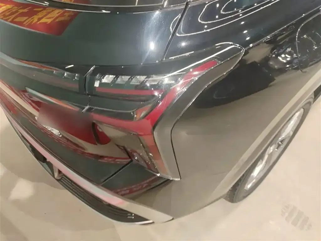 Hongqi HS3 PHEV 2024 из CN, фото 8