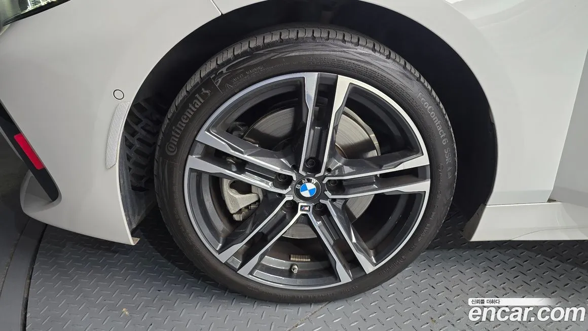 BMW 1-Series 2023 из KR, фото 5