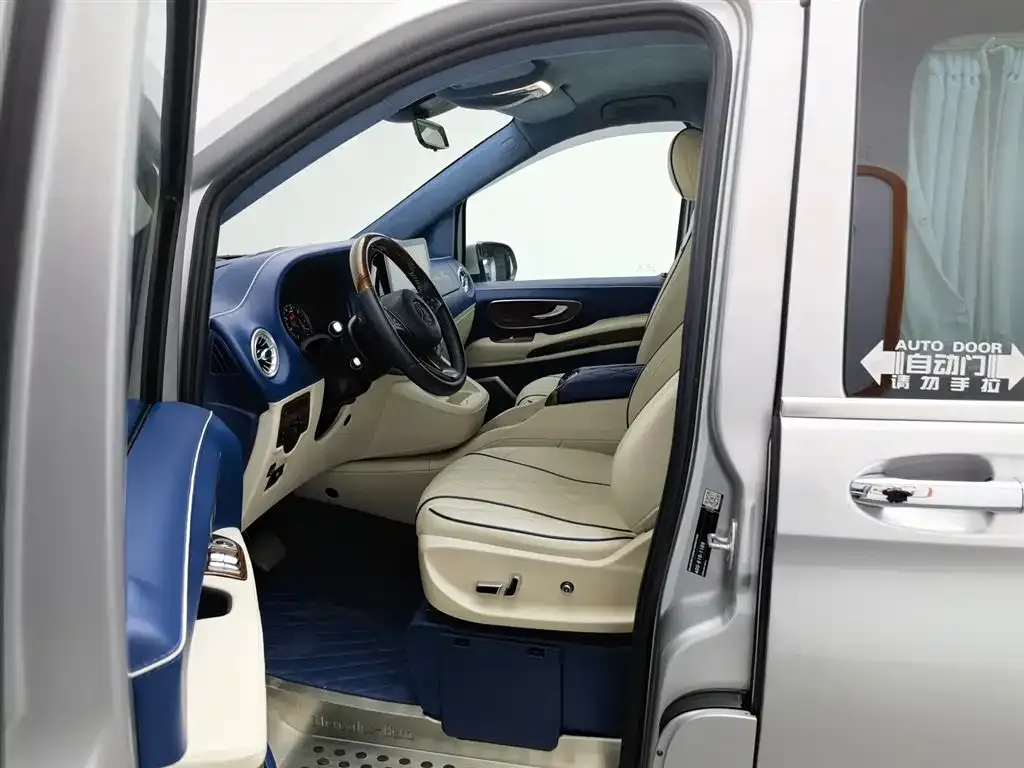 Mercedes-Benz Vito 2021 из CN, фото 10