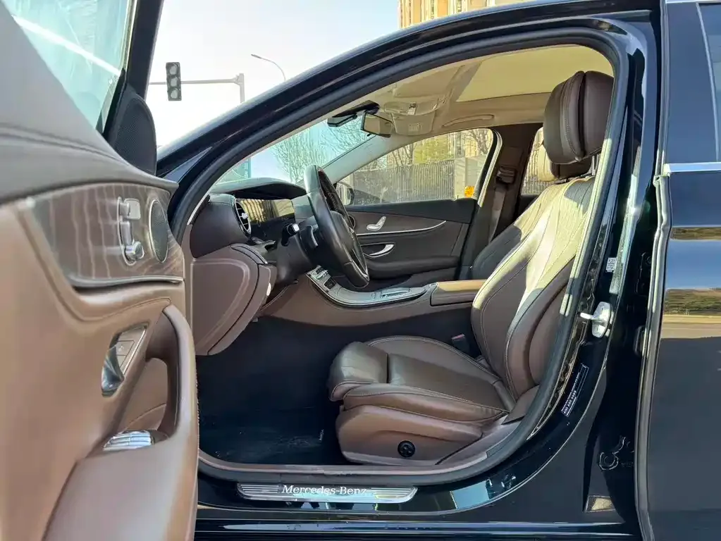 Mercedes-Benz E-Class 2021 из CN, фото 6
