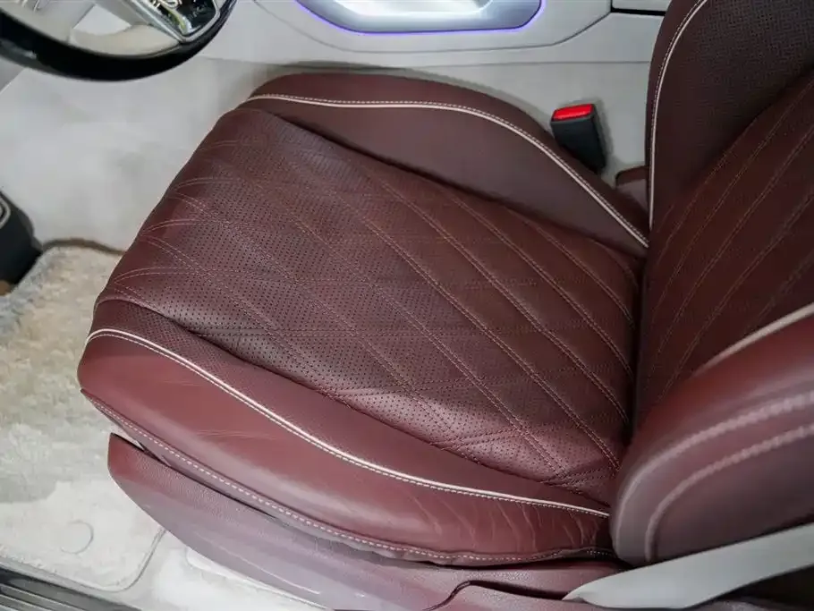 Mercedes-Benz GLS 2024 из CN, фото 8