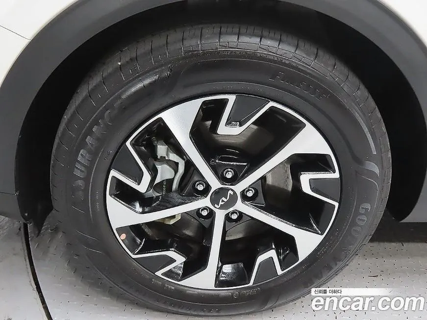 Kia Sportage — фото 5