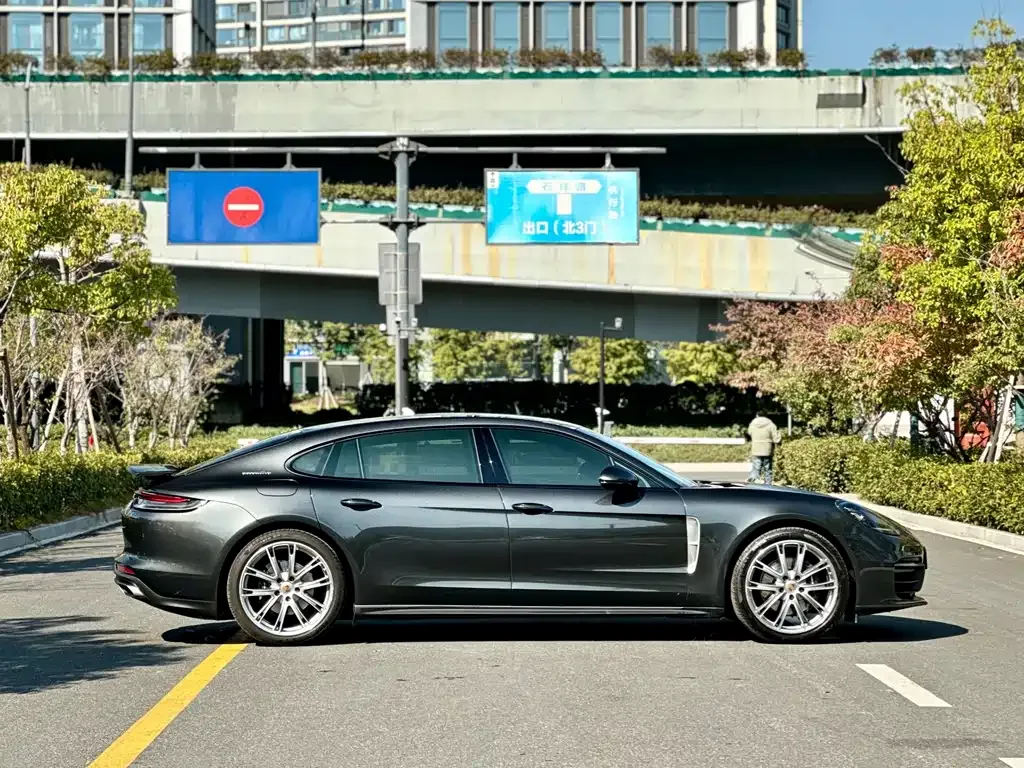 Porsche Panamera 2021 из CN, фото 5