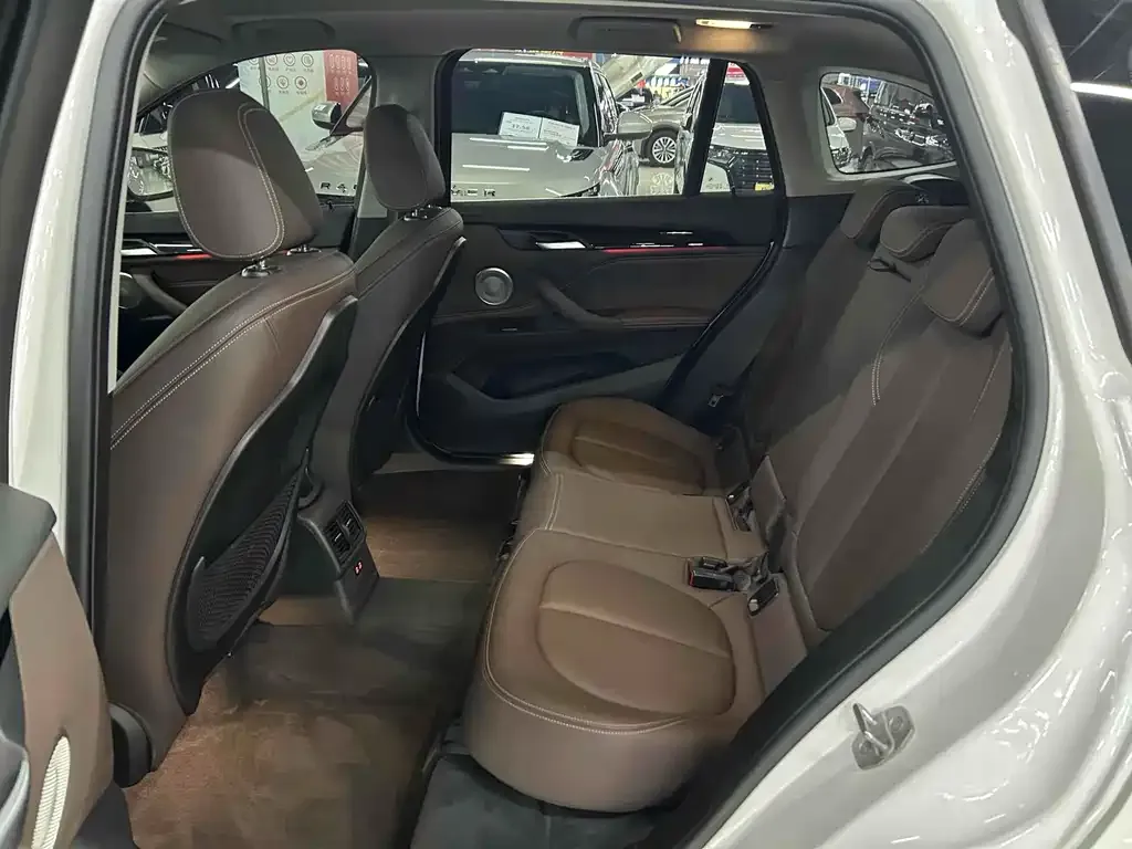 BMW X1 2023 из CN, фото 7