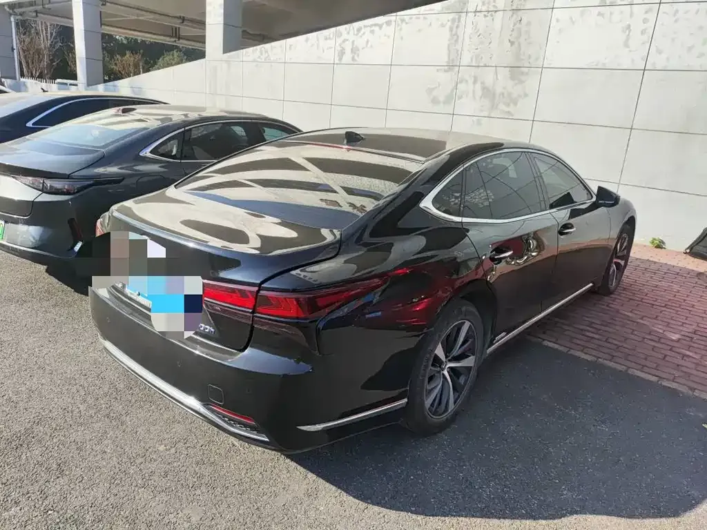 Lexus LS 2021 из CN, фото 2
