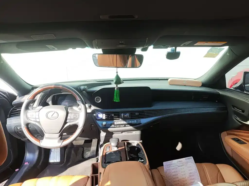 Lexus LS 2021 из CN, фото 5