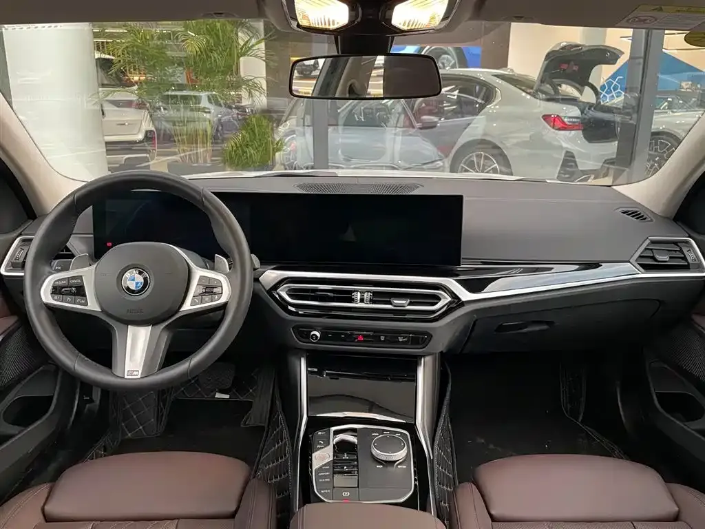 BMW 3 Series 2024 из CN, фото 7