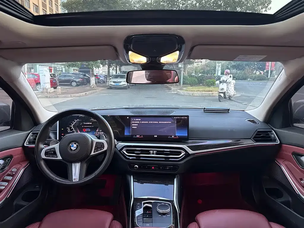 BMW 3 Series 2023 из CN, фото 6