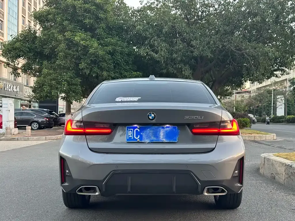 BMW 3 Series 2023 из CN, фото 9