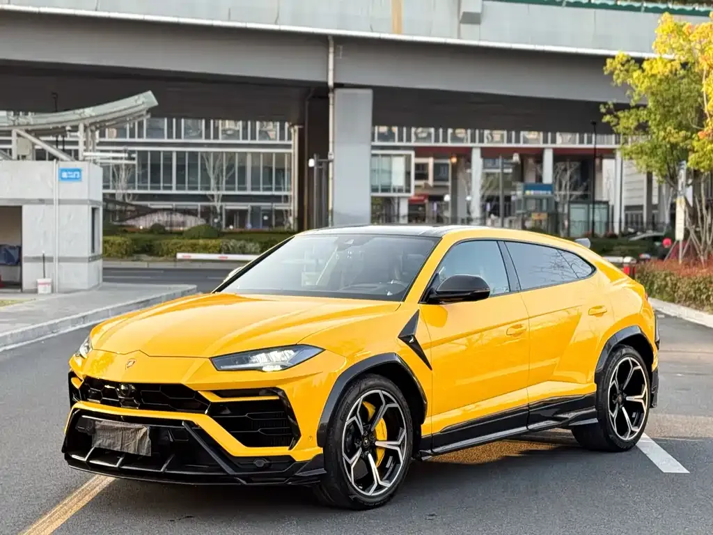 Lamborghini Urus 2022 из CN, фото 3