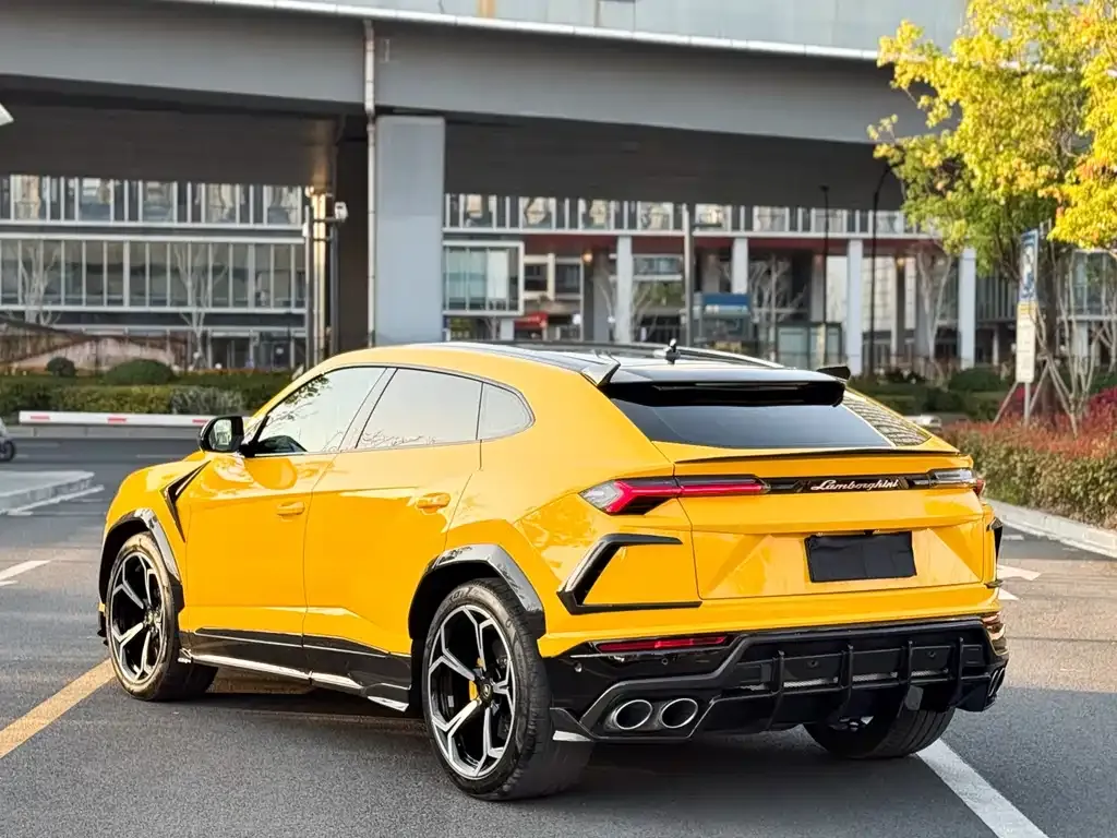 Lamborghini Urus 2022 из CN, фото 5