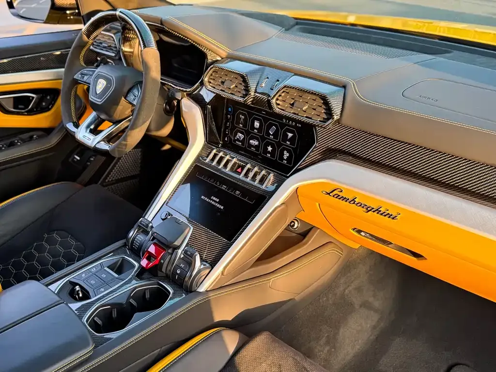 Lamborghini Urus 2022 из CN, фото 9