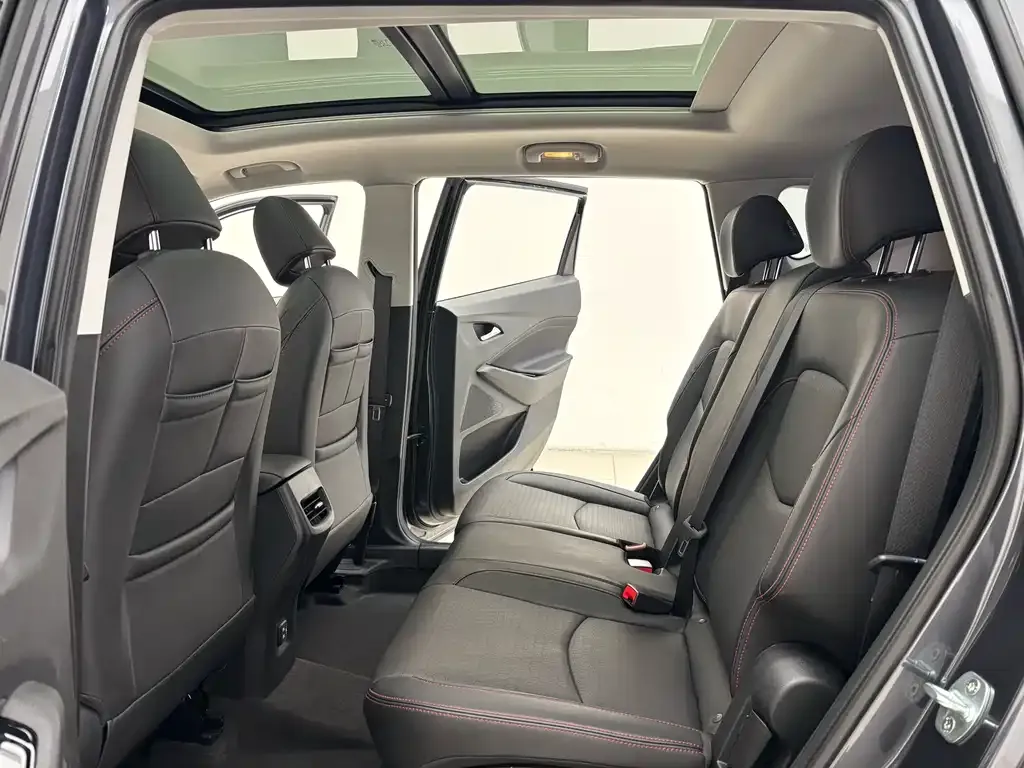 Chevrolet Volando 2023 из CN, фото 10