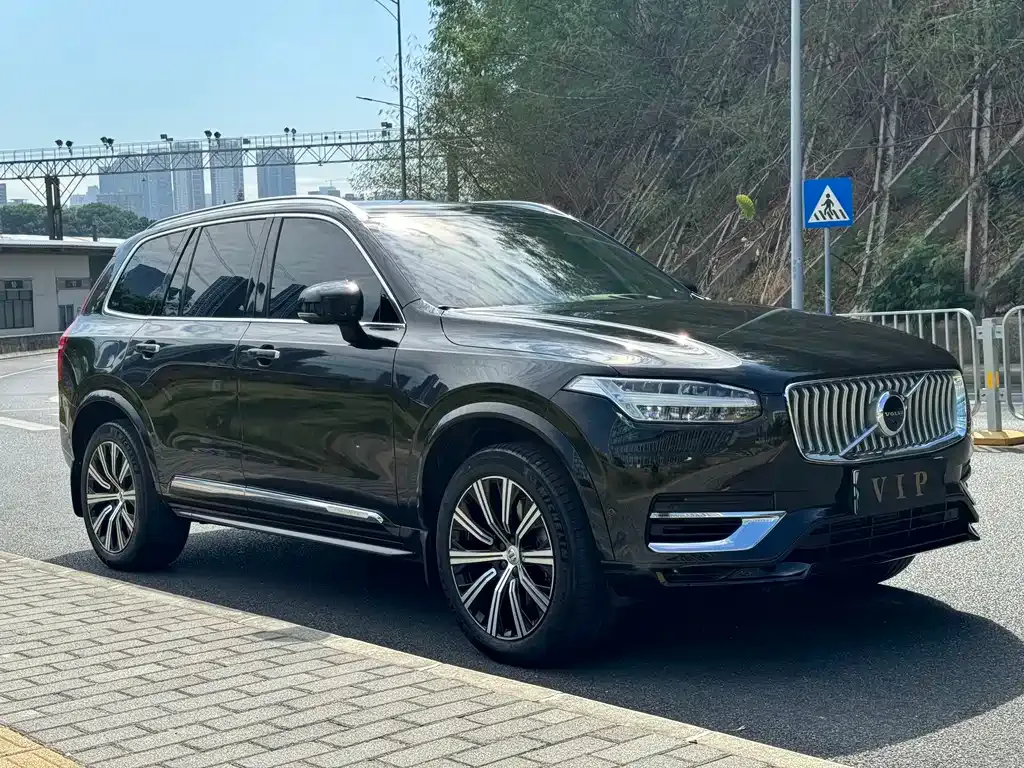 Volvo XC90 PHEV 2022 из CN, фото 3