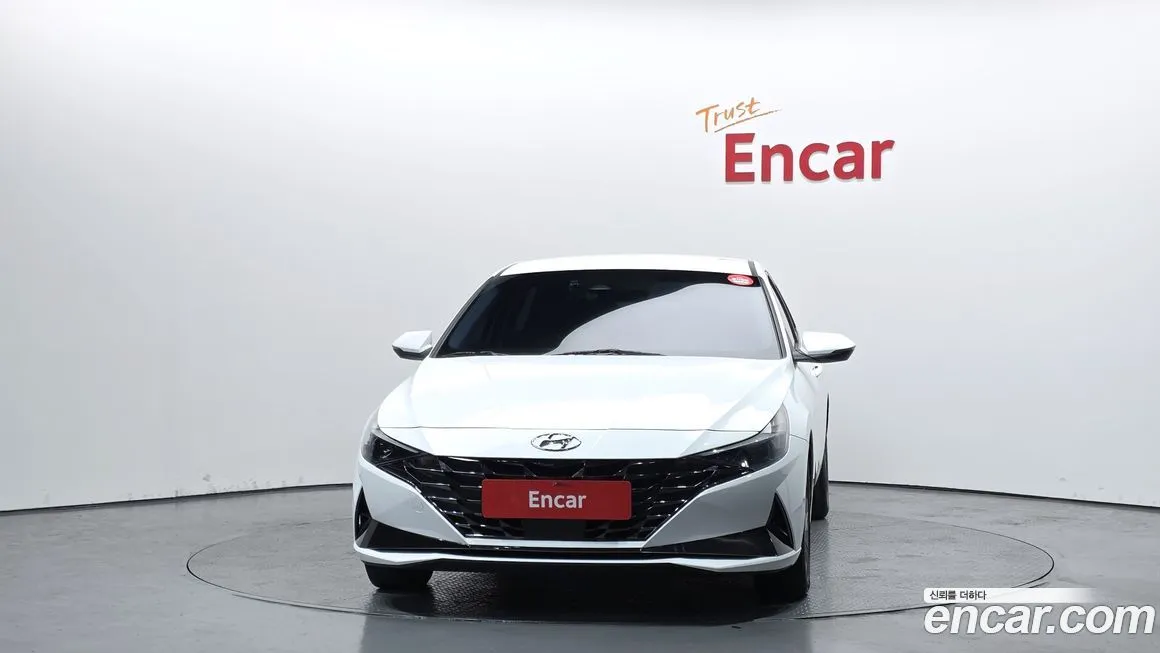 Hyundai AVANTE — фото 3