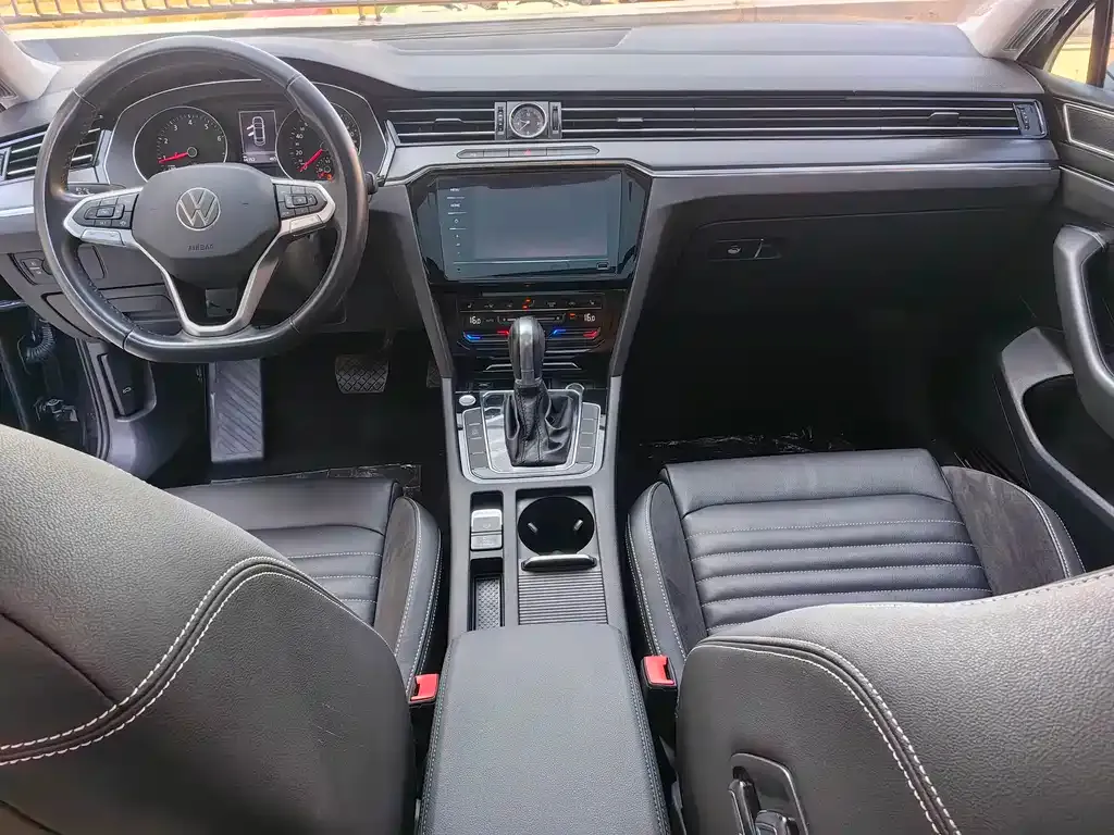 Volkswagen Magotan 2021 из CN, фото 4