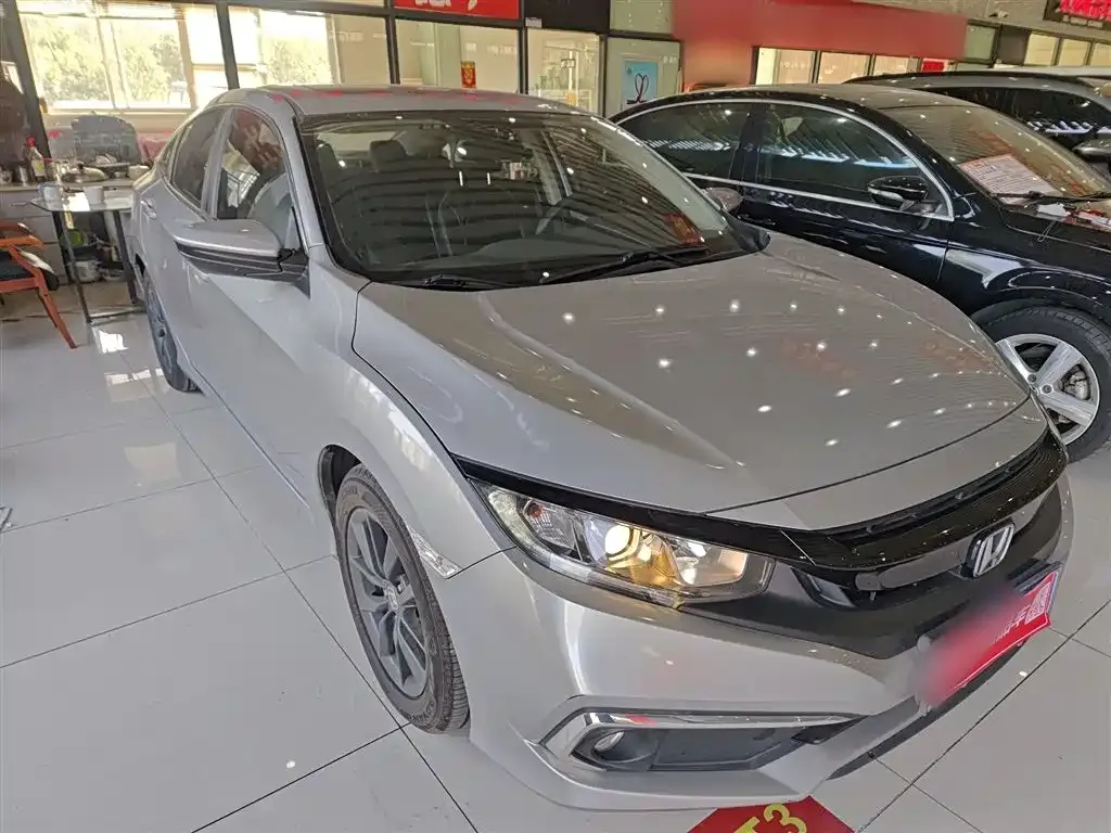 Honda Civic — фото 4