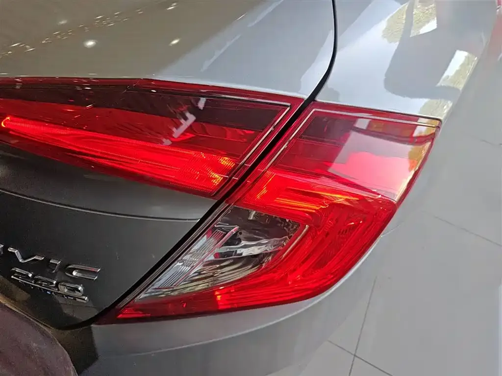 Honda Civic — фото 8