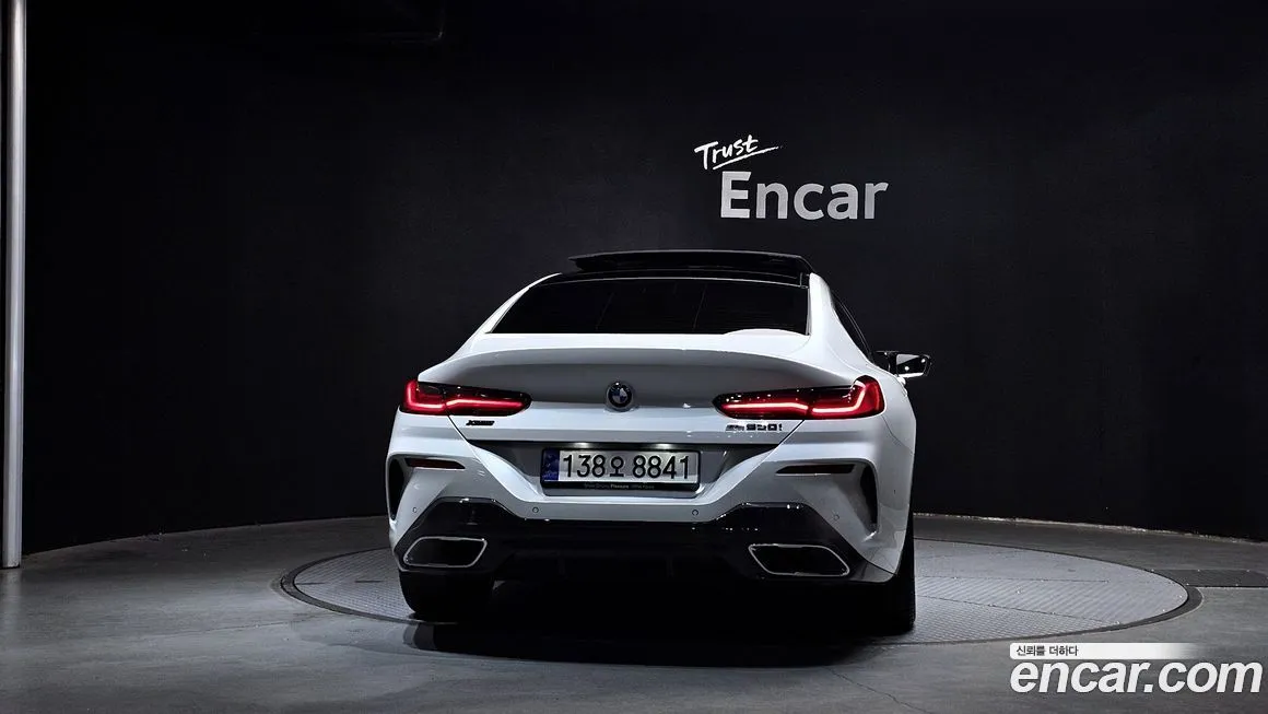 BMW 8-Series — фото 4