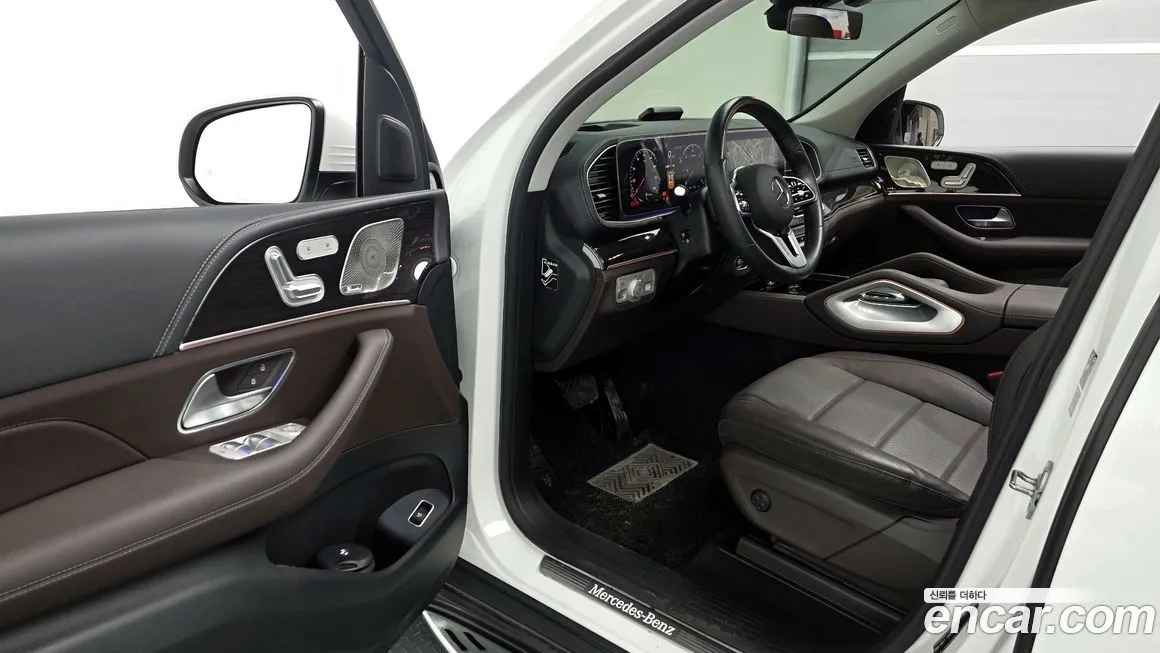 Mercedes-Benz GLE-Class — фото 10