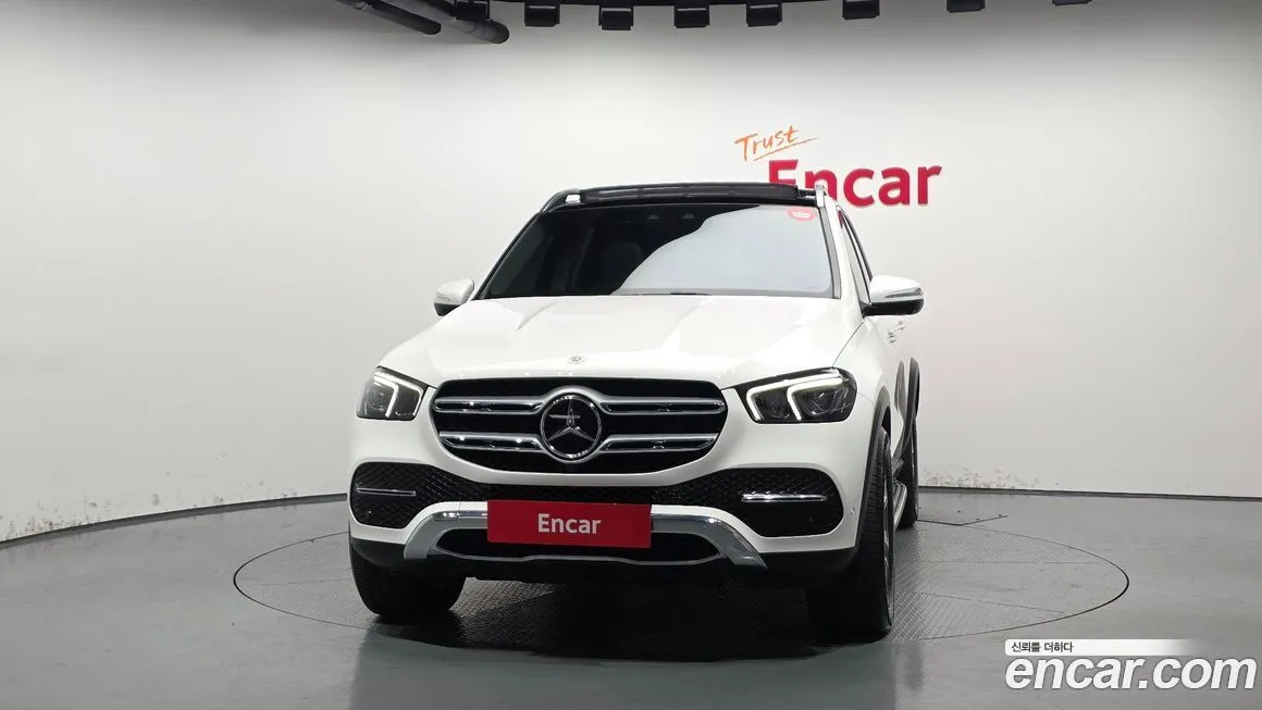 Mercedes-Benz GLE-Class — фото 3