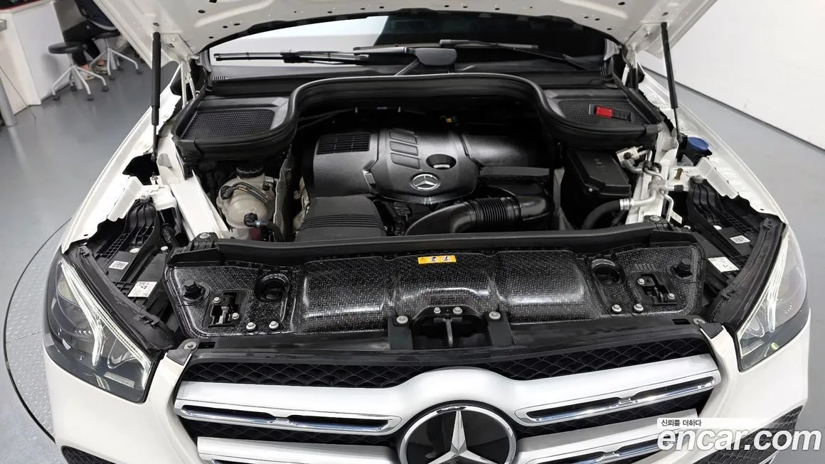 Mercedes-Benz GLE-Class — фото 6