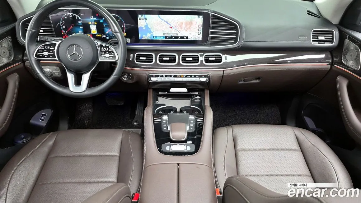 Mercedes-Benz GLE-Class — фото 7