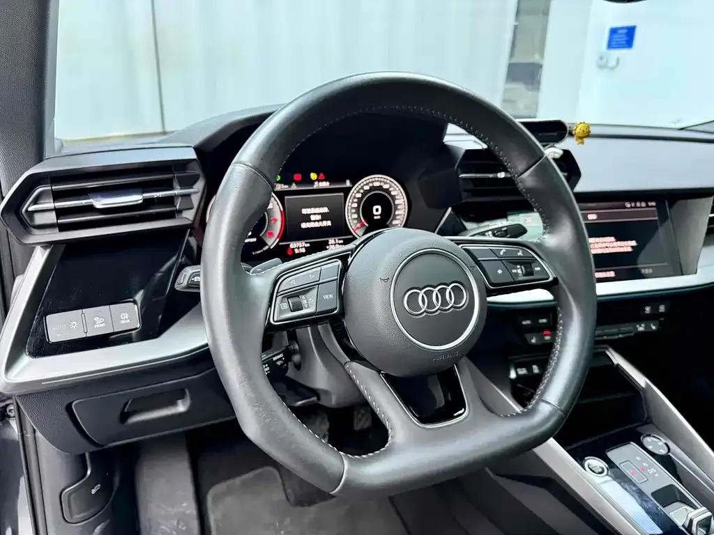 Audi A3 — фото 10