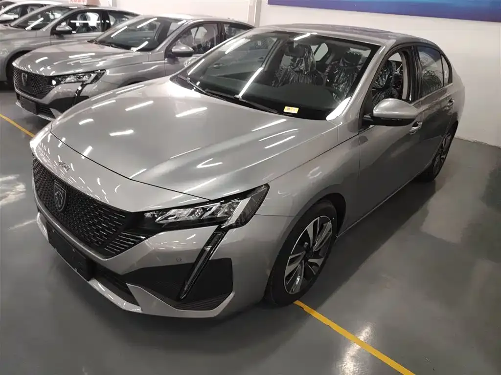 Peugeot 408 2025 из CN, фото 2