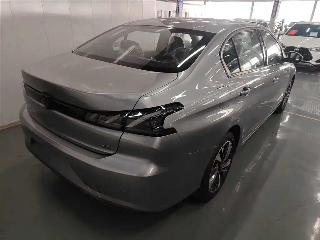 Peugeot 408 2025 из CN, фото 7