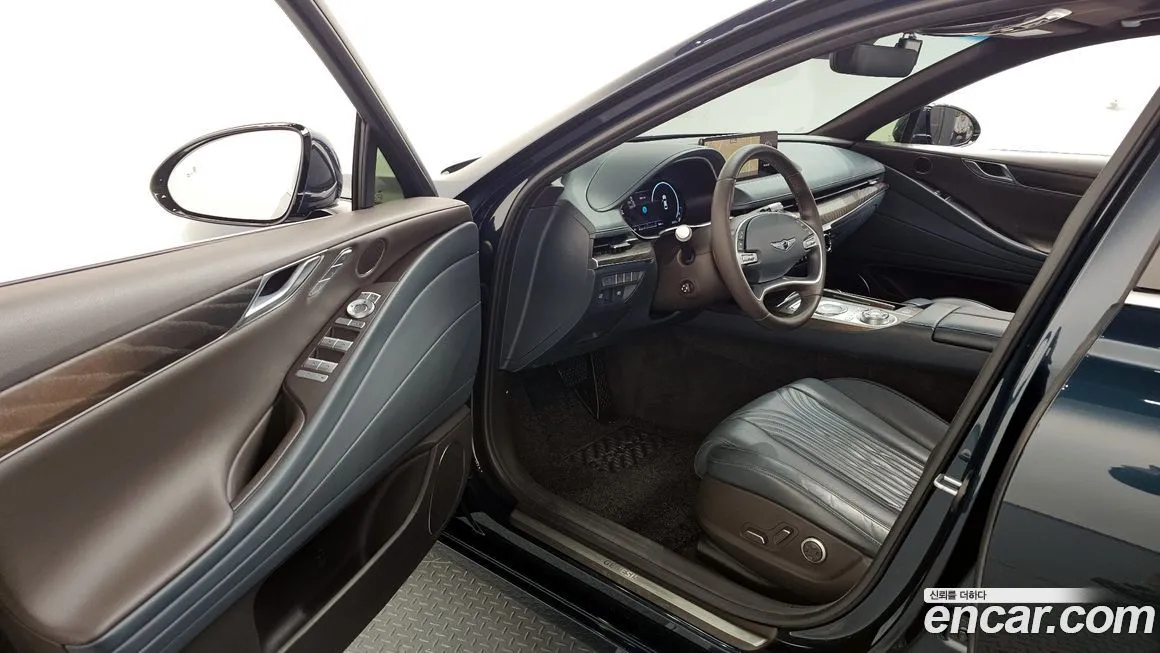 Genesis G80 — фото 10